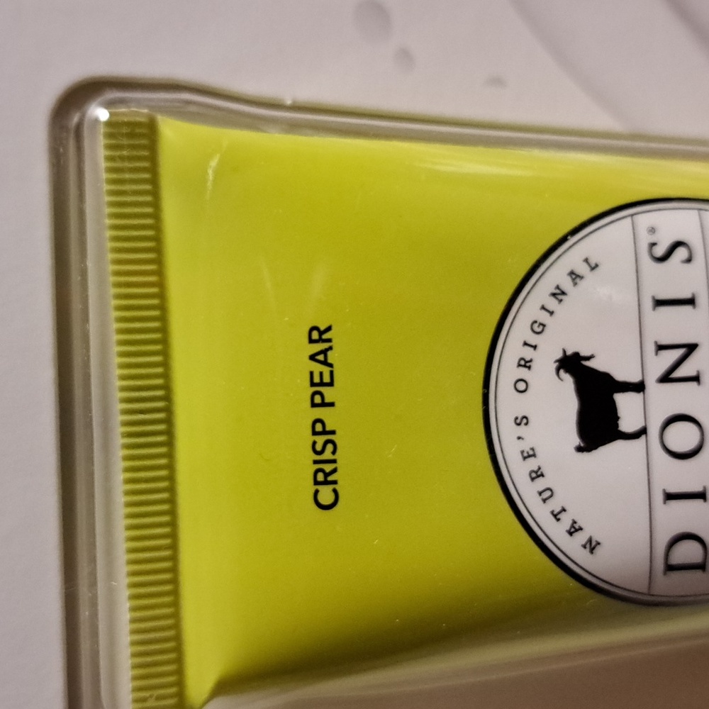 Dionis Goat Milk Hand Cream Trio - Red, Cream, Green - Picture 4 of 6